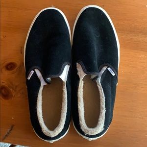 Black Fuzzy slip on  vans size men’s 12